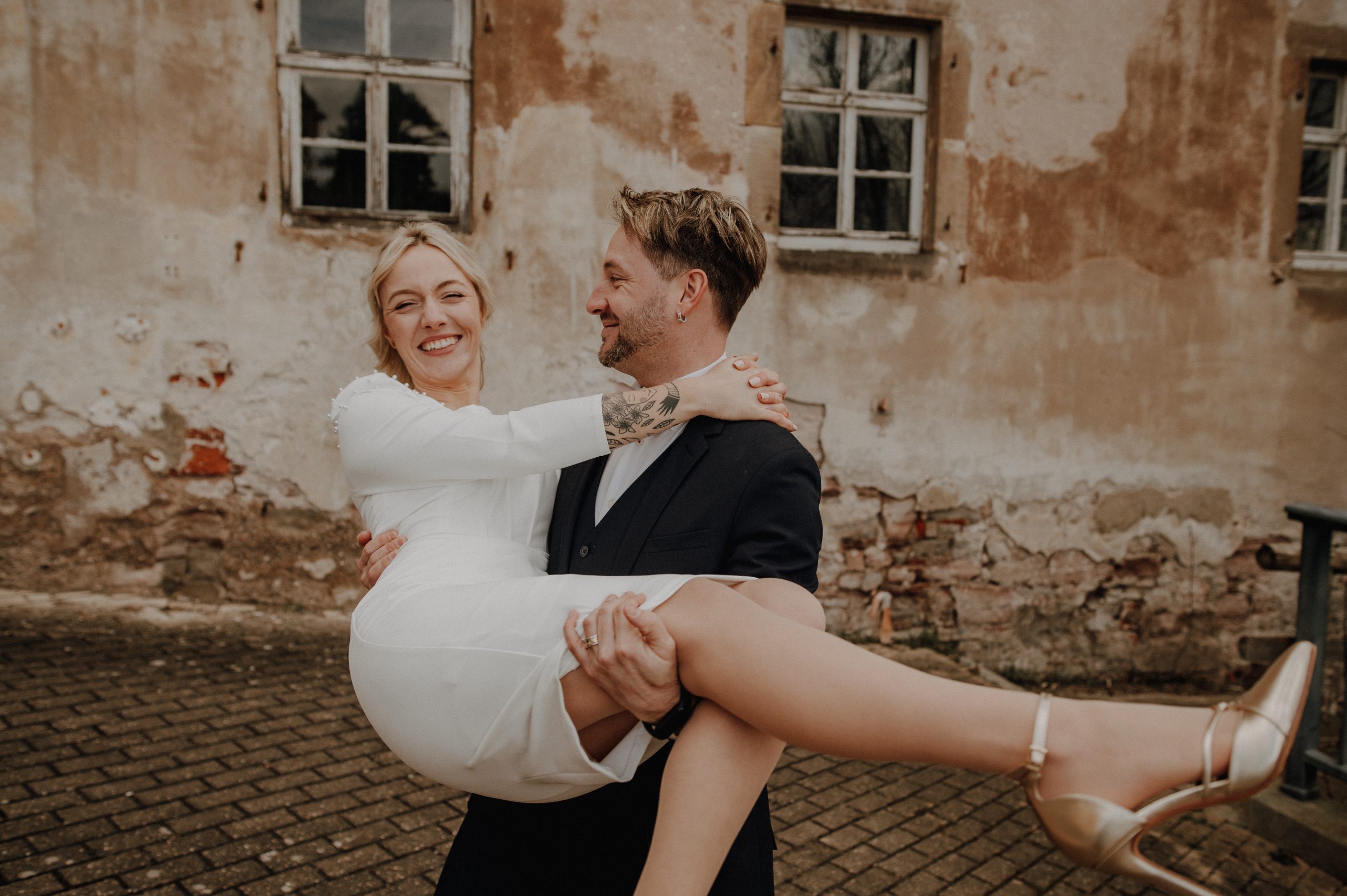 E145E5E3-EE8B-4E50-8941-5FB6B8340778